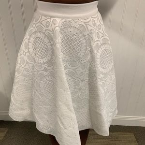 White Midi skirt
